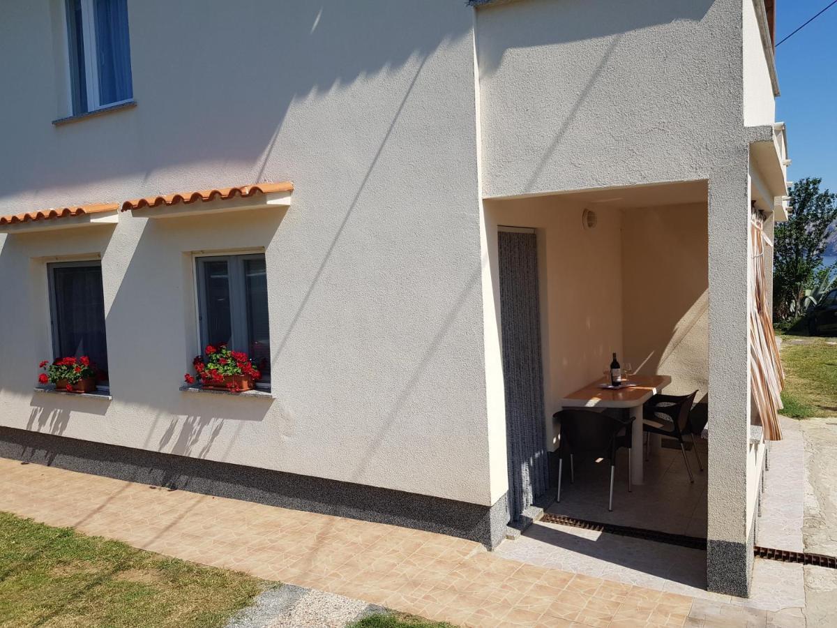 Apartments Nikol Lopar Bagian luar foto