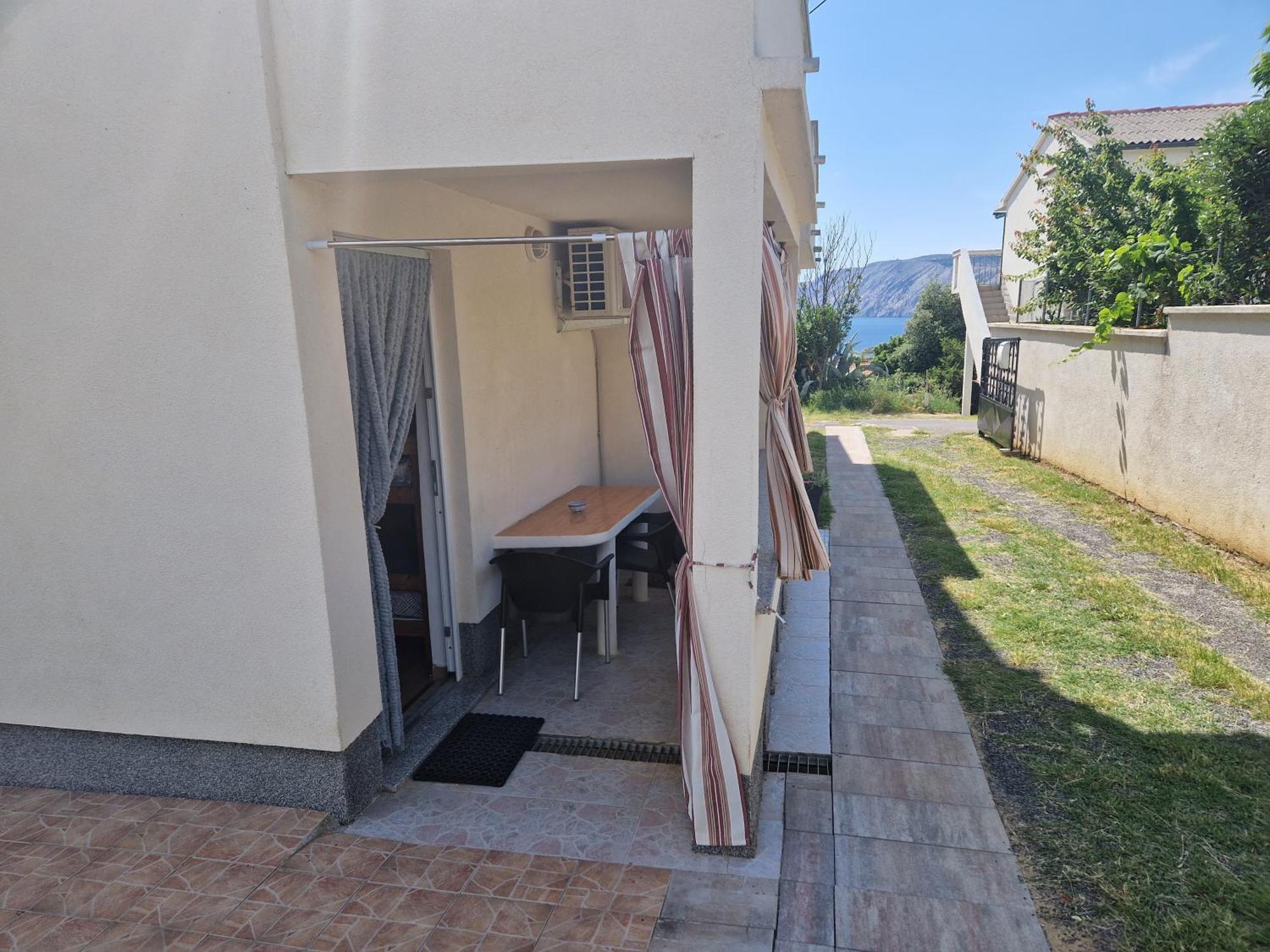 Apartments Nikol Lopar Bagian luar foto